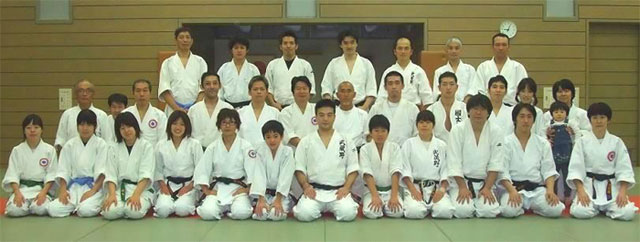 �����ٕ����썇�C������W���ʐ^